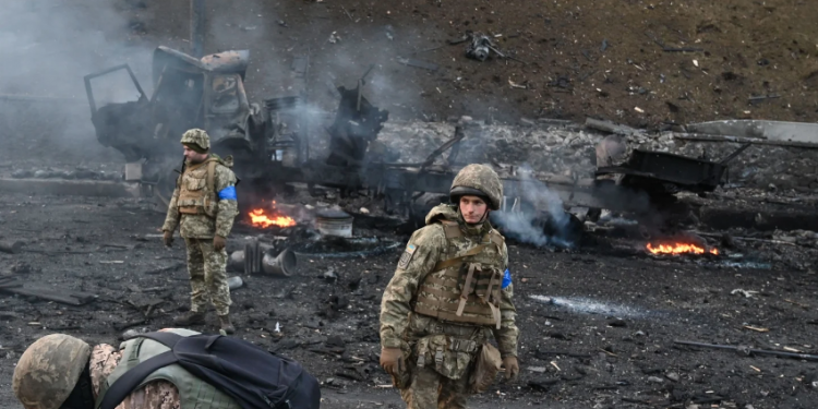 Русија ја обвинува Украина за гранатирање на цивили во Керсон