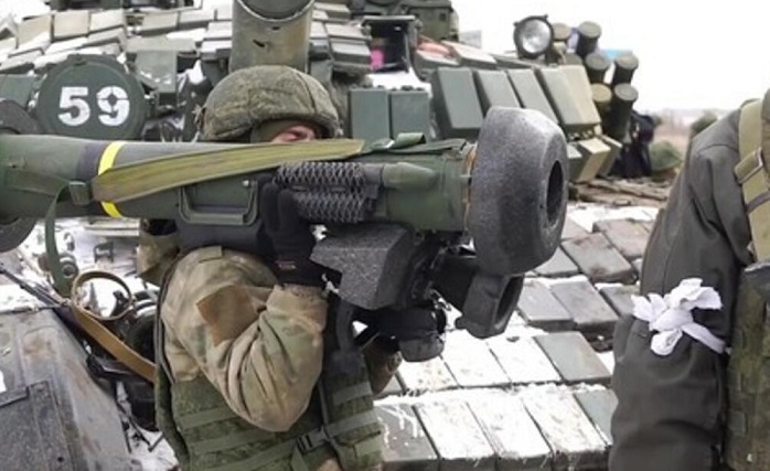 Оружје и воена опрема испорачани во Украина завршиле на црниот пазар во Сирија