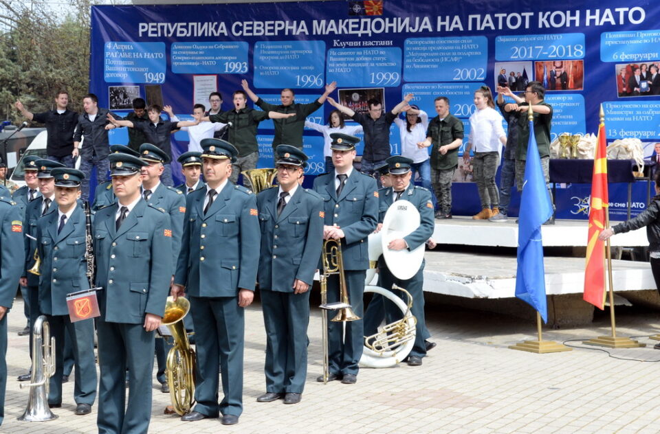Заеднички концерт на армиските оркестри на Македонија и на САД