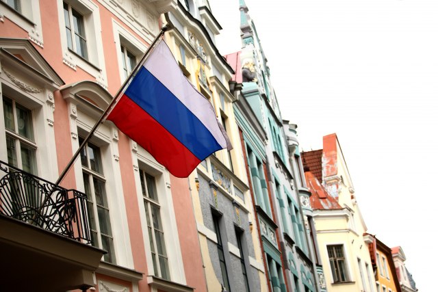 Летонија и Естонија затворија по два руски конзулата