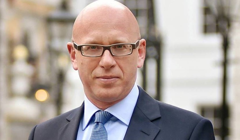 Оставка на британскиот министер за правда поради скандалот со забавите во локдаунот