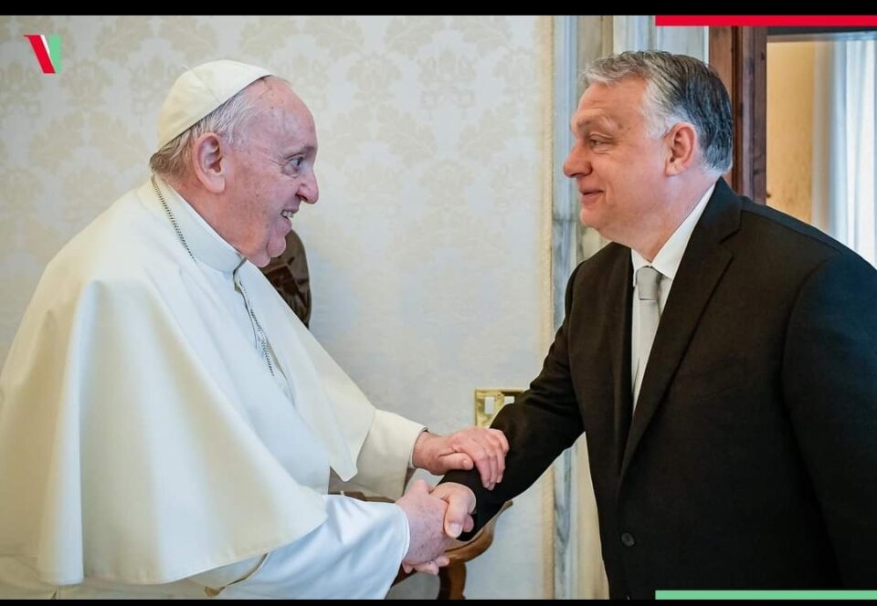 Орбан се сретна со папата Франциск
