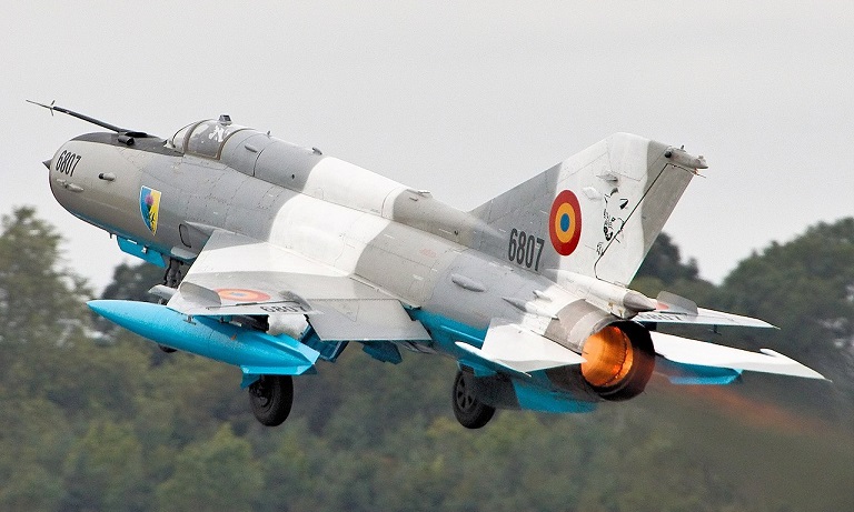 Романија размислува да испорача авиони МиГ-21 на Украина