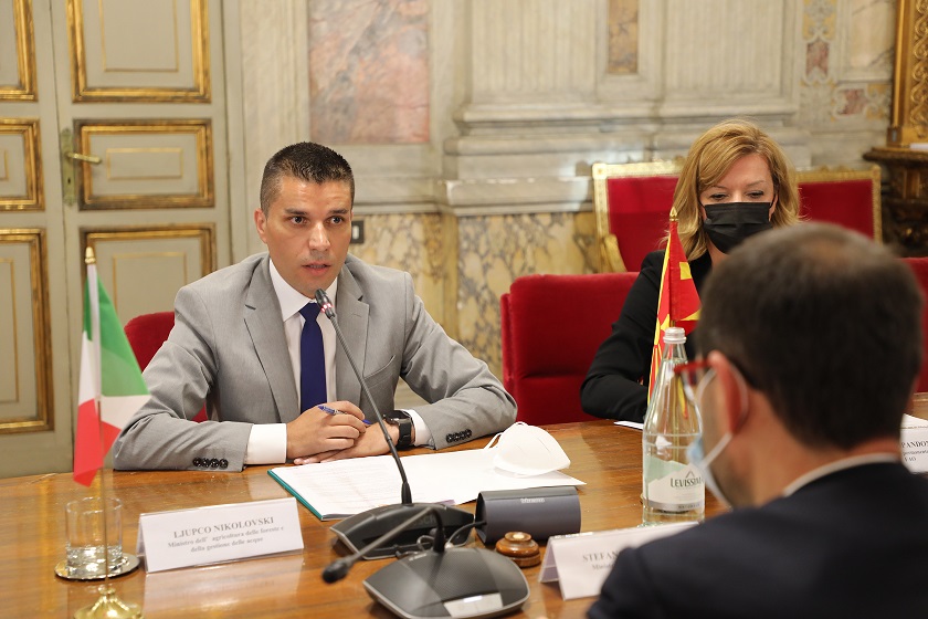 Николовски – Патуанели: Преку потпишаниот меморандум за соработка отвараме нови можности за соработка во земјоделството меѓу Македонија и Италија
