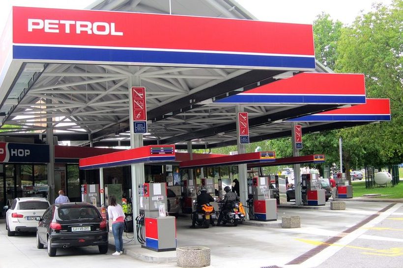 Словенија ја очекува ценовен шок, од утре престанува ограничување на цената на горивата