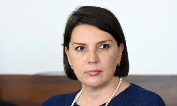 Бетина Жотева, претседателка на Советот на електронски медиуми во Бугарија: Голем број бугарски медиуми добиваат финансии од Русија