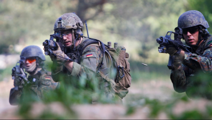 Високи претставници на германската војска се против испораката на тешко оружје на Украина