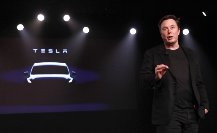 Маск најави дека „Тесла“ ќе произведува робо-такси: Ќе изгледа прилично футуристички, почнува бран на нови производи