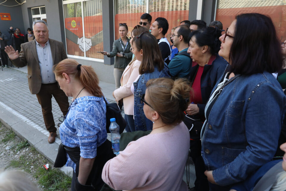 Неделков излезе пред наставниците: Синдикатот со 50 плус еден глас ќе одлучи за прифаќање или одбивање на 12%