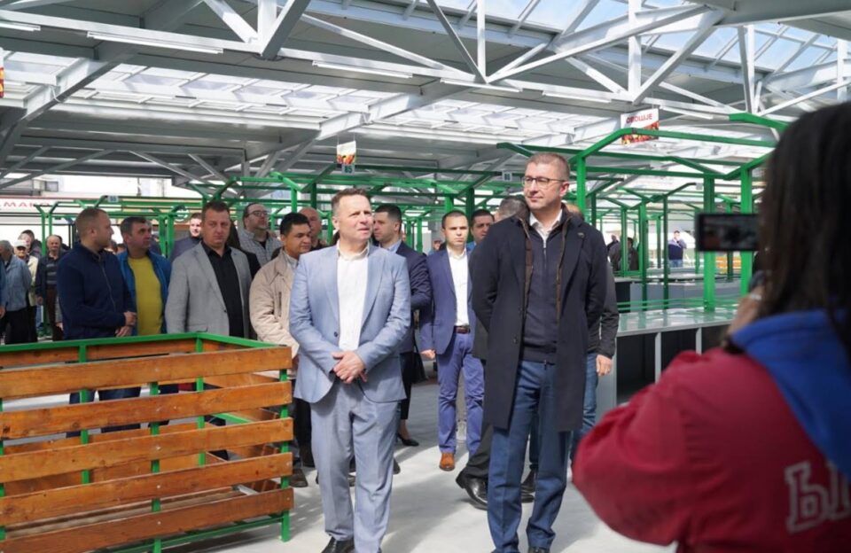 Мицкоски: Градоначалниците на ВМРО-ДПМНЕ работат интензивно, нов пазар во Кавадарци по 60 години
