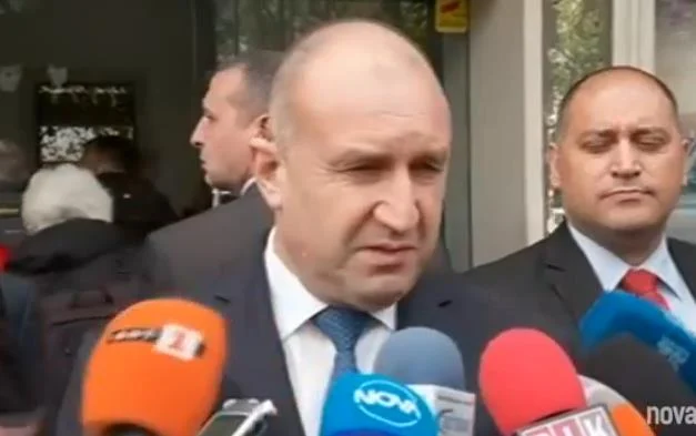 Радев: Парламентарни избори во Бугарија пред 15 септември не се целисходни