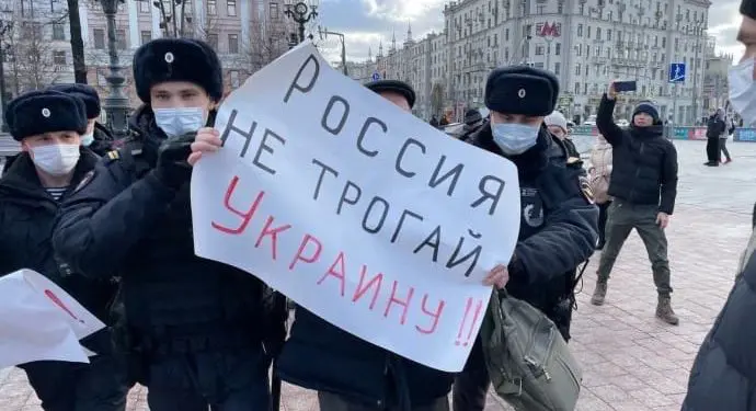 Уапсени повеќе од 170 демонстранти во Русија