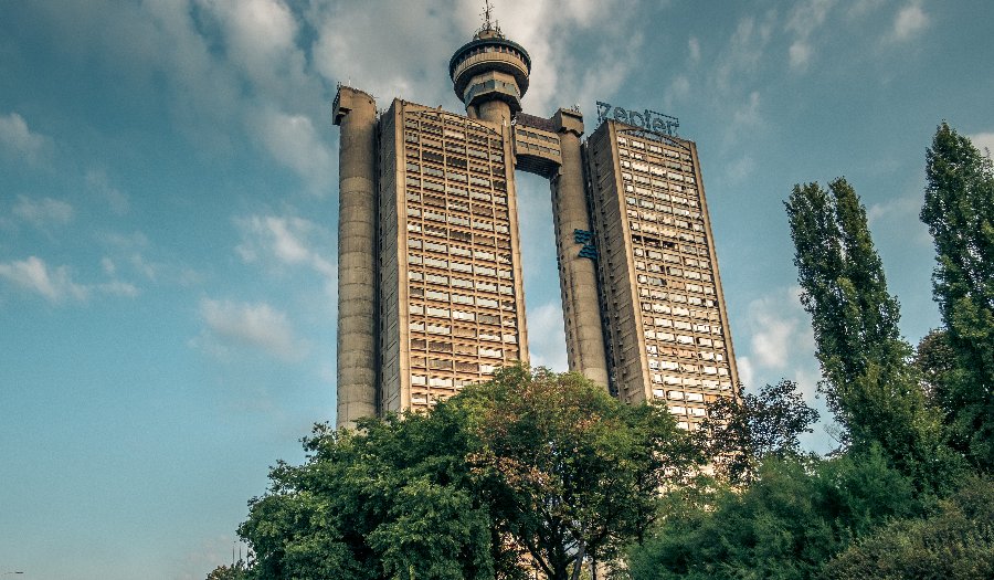 Се продава кулата „Генекс“, еден од белезите на Белград