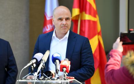 Ковачевски да каже што тајно преговара тим од владата во Софија, дали основата е предлогот кој ги уништи македонските позиции?!