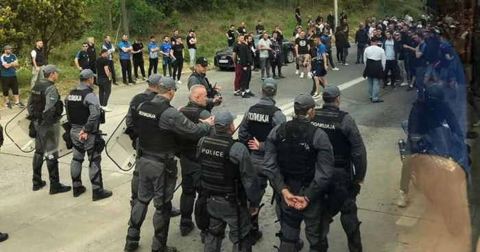 Полицијата не ги пушти фановите на Шкупи во Тетово