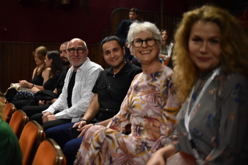 Гран при за монодрамата „Едит Пјаф“ на театар „Годо“ од Букурешт, Романија
