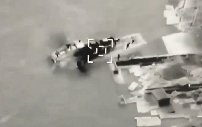 Украински дрон „Бајрактар“ на Змискиот остров разнел руски десантен чамец полн со муниција