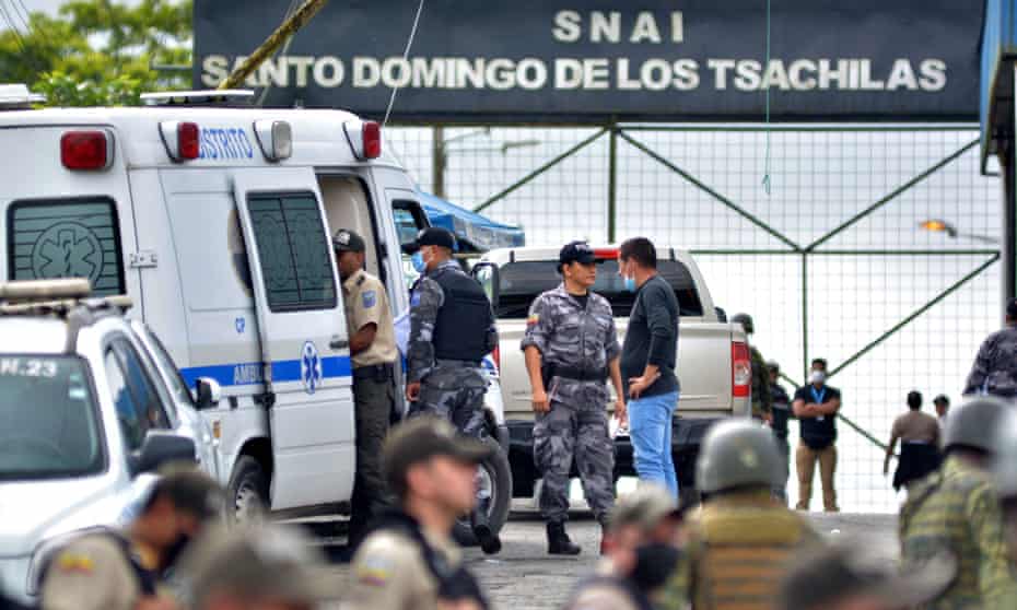 Масакр во затвор во Еквадор: Убиени 43 затвореници во судир на ривалски банди