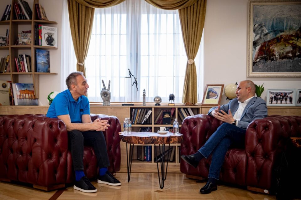Груби и Ќучук разговарале за продлабочување на добрососедските односи со Бугарија