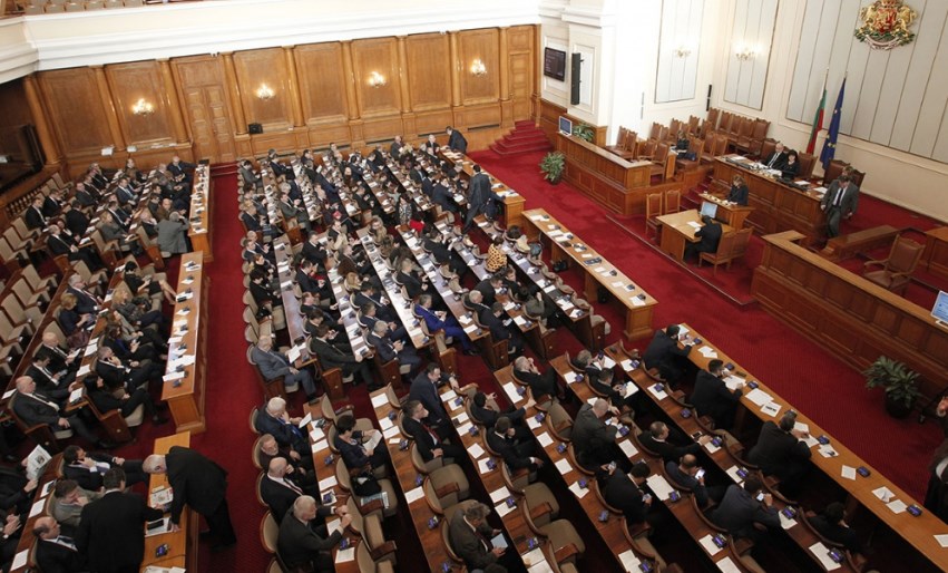Претседателот на бугарскиот парламент потврди дека нема кревање на ветото за Македонија