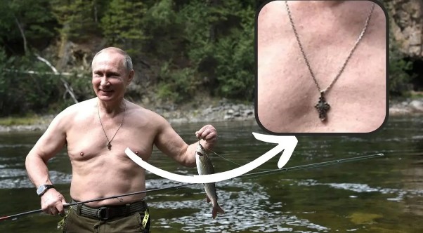 Путин не се дели од крстот што му го дала мајката