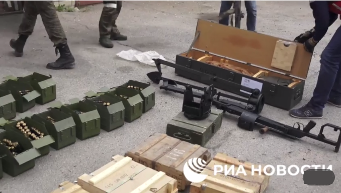 Украински полициски командир на руските сили во Херсон доброволно им предал магацин со скриено оружје