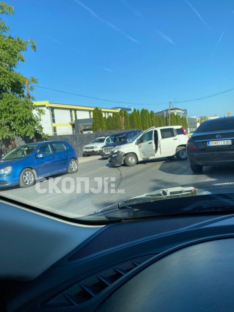 Сообраќајка на Качанички пат, маж е со повредена глава