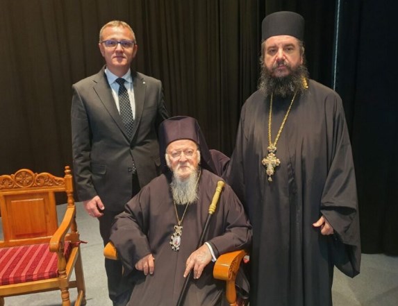 Спасеновски и отец Доситеј на средба со Вселенскиот патријарх Вартоломеј