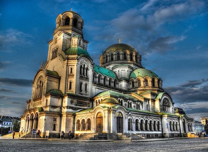 Бугарски медиуми не можат да го прежалат признавањето на нашата црква од Вселенската патријаршија