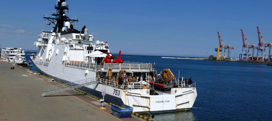 Украина блокирала 21 турски брод во пристаништето Одеса