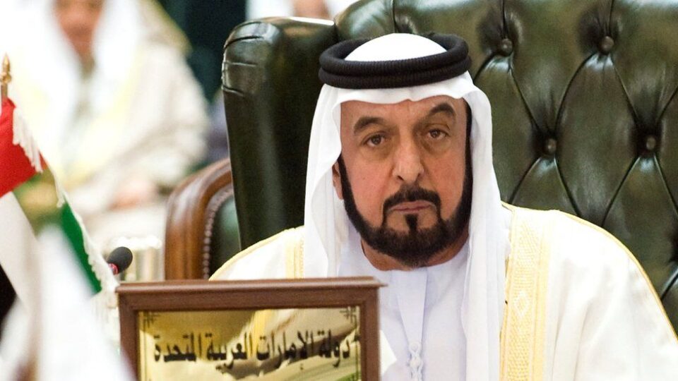 Почина еден од најбогатите монарси во светот, претседателот на Обединети Арапски Емирати, Шеик Калифа
