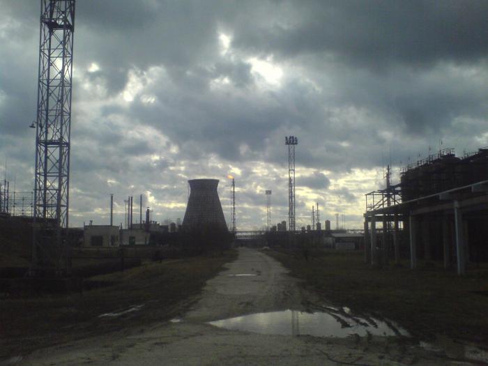 Хајдај: Гранатирана рафинерија за нафта во Лисичанск