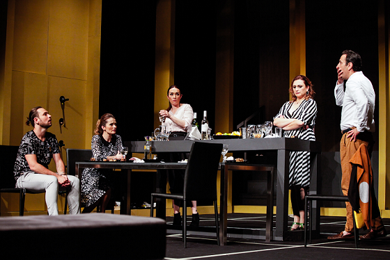 Драмски со „Странци“ вечерва гостува на првото издание на театарскиот фестивал „5ре“ во Велес