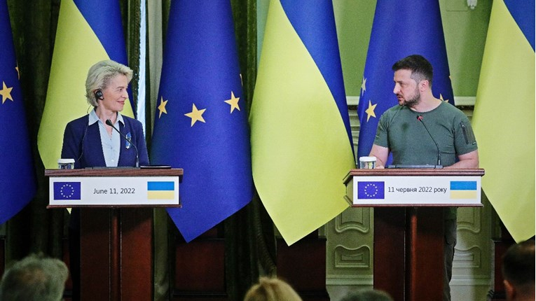 ЕУ денеска одлучува дали Украина ќе добие кандидатски статус