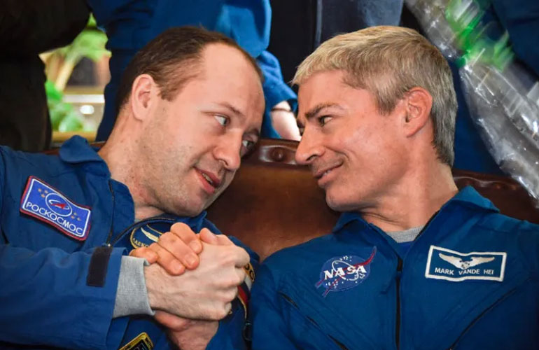 Рогозин: САД со рубли го платија летот на својот астронаут до МВС