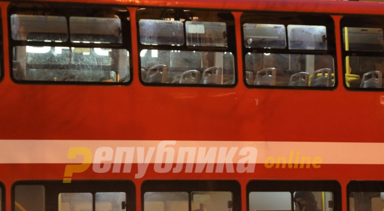 Повреден малолетник и оштетен автобус кај Ѓорче Петров