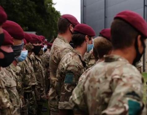 Британски војници не ги праќаат на Балкан бидејќи имаат секс скандали