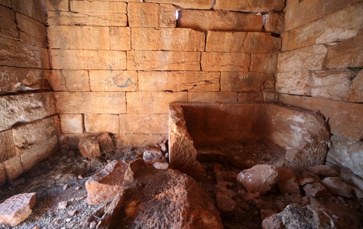 Во БиХ откриени гробници стари 3.000 години полни со вредни предмети