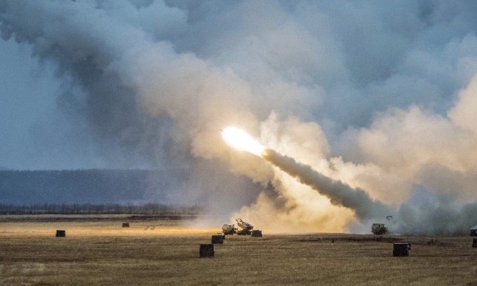 Украинците истрелале ракети од американски ХИМАРС врс руски затвор