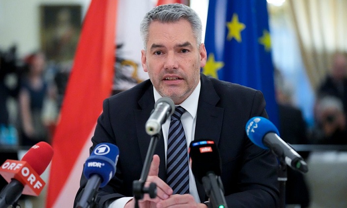 Нехамер: Нема да има австриско вето за влез на Хрватска во Шенген зоната