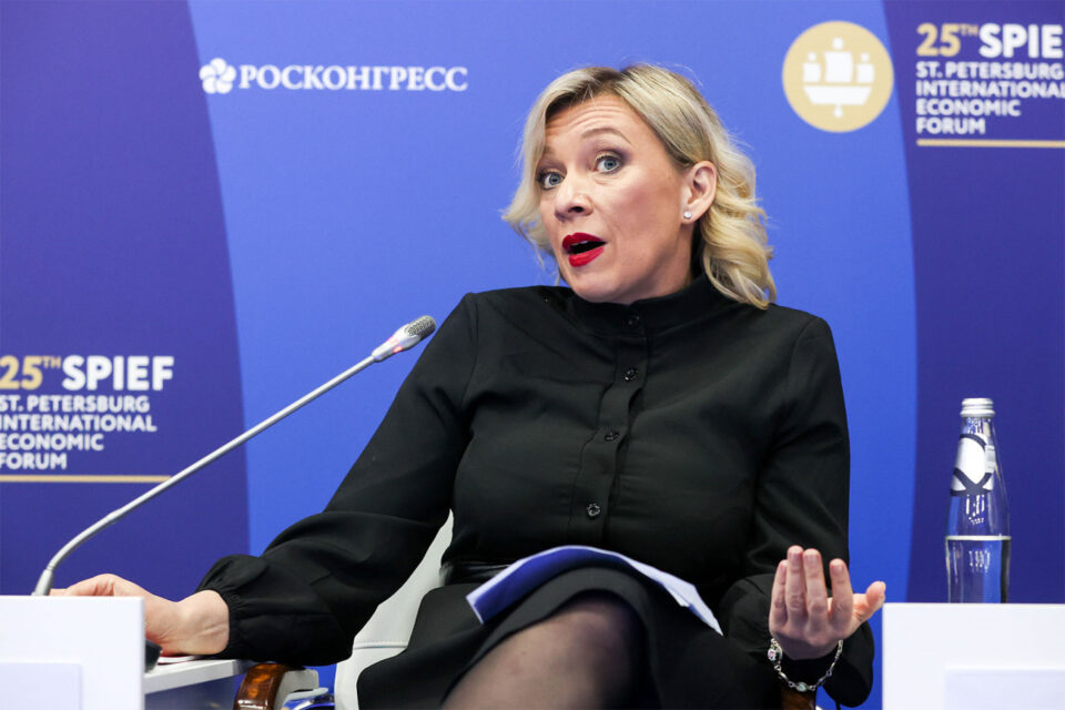 Захарова: Одлуките на Меѓународниот кривичен суд не важат за Русија