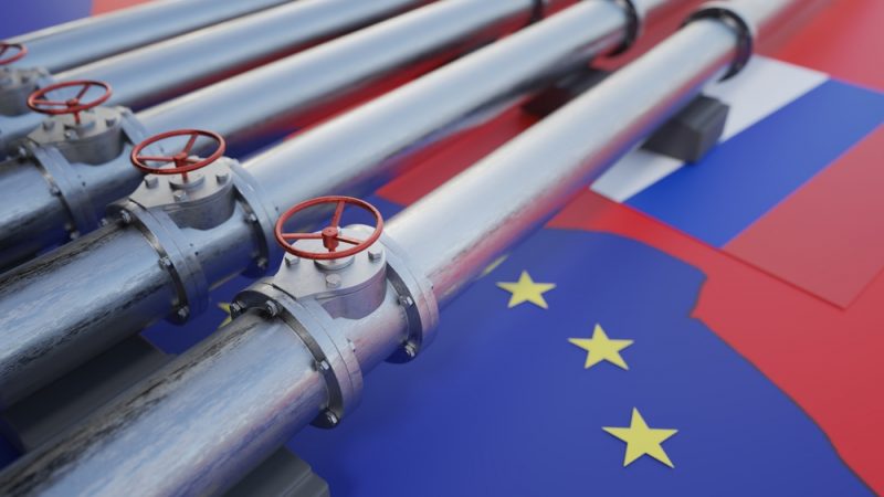 Русија: Ограничувањето на цените на нафтата е опасно и нема да ја наруши побарувачката