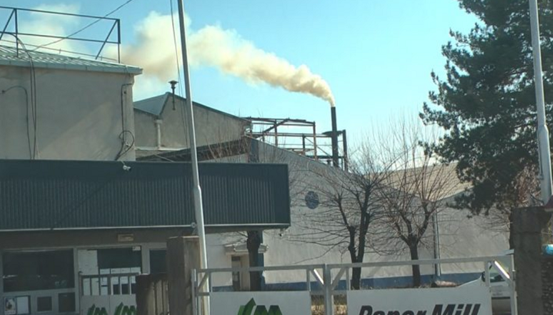 Фабриката за хартија во Кочани го прекина производството поради преголемото ниво на загадување
