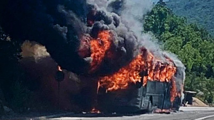 Се запали автобус со ученици во Хрватска