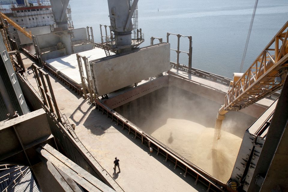 Уште четири бродови со жито испловија од Украина