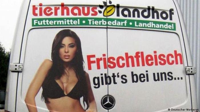 Сексизам во рекламите: „Сексот продава“ е девиза која сè уште пречесто се употребува