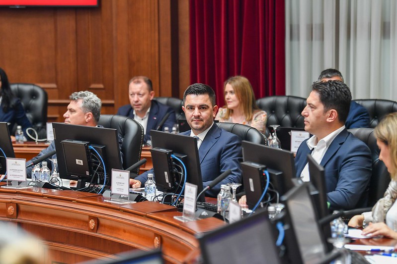 Владиното мнозинство е стабилно, тврди потпретседателот на СДСМ