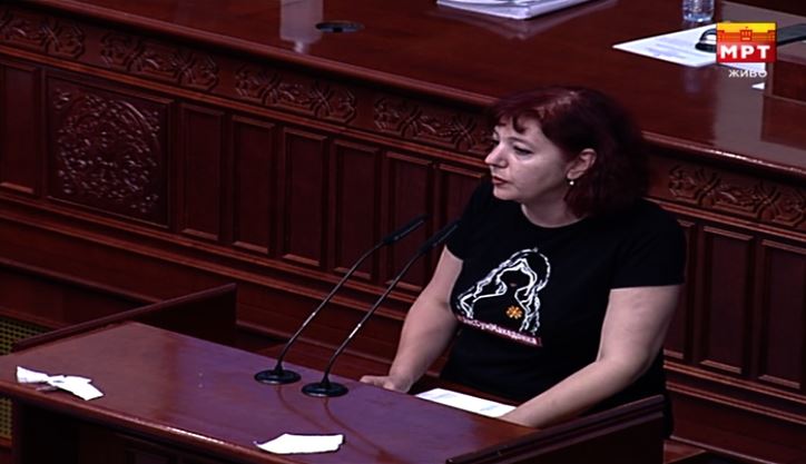 Стојкова Серафимовска: Со овој договор се нарушува македонската колективна меморија