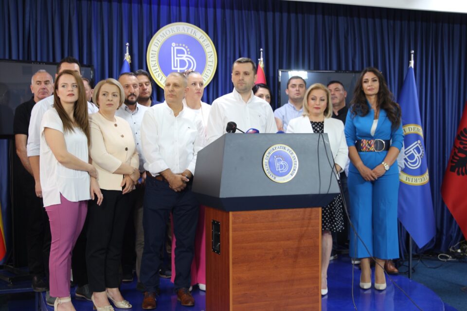 ДУИ Тетово: Актуелното раководство на општината ги присвојува проектите на ДУИ