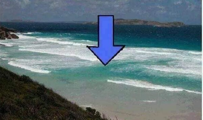 Ако во морето забележите вакво нешто НИКАКО не влегувајте во вода, морската струја може да ве одвлече без да може да ви се помогне
